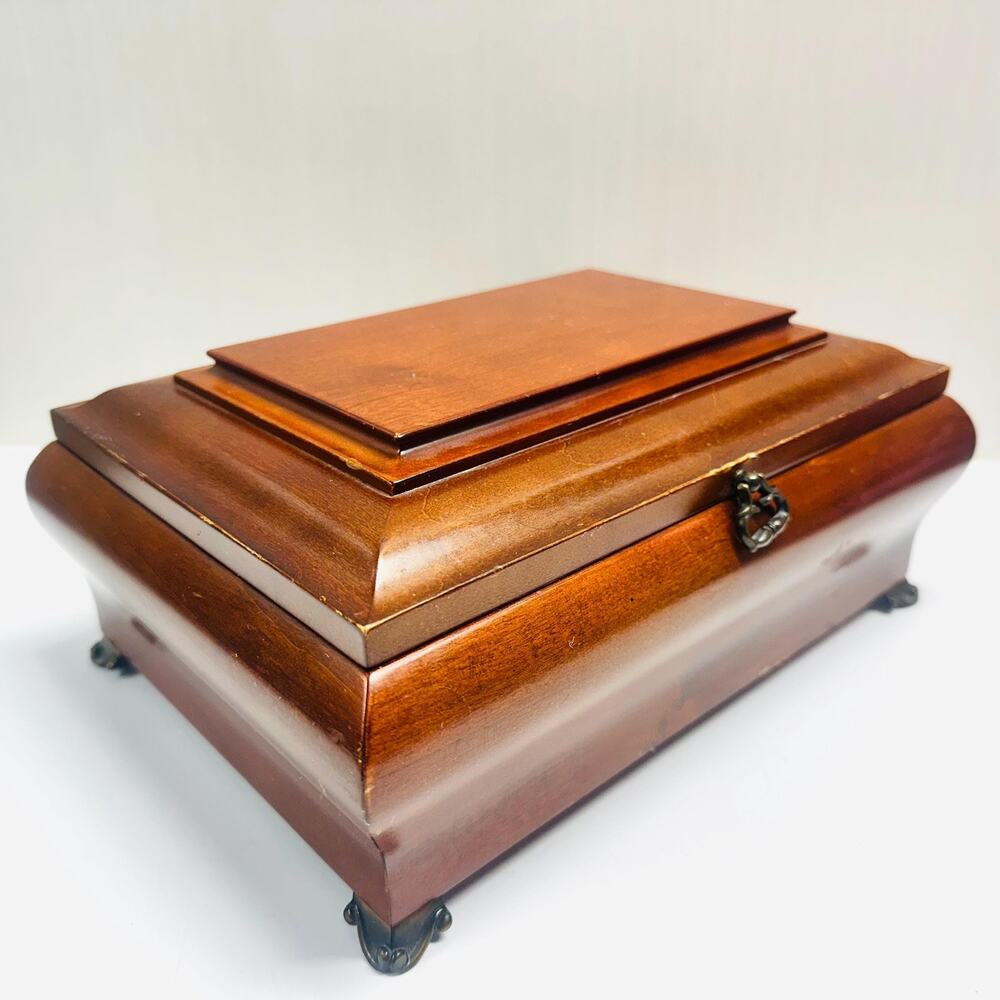 Vintage 1998 Bombay Company Cherry Wood Jewelry Music Box Velvet  Lined AS IS